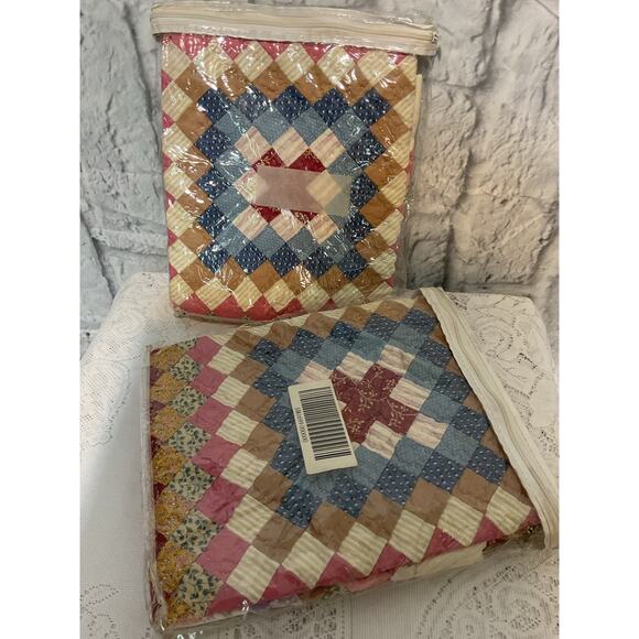 2 Legacy Home Furnishing Standard Sham 20 X 26“ Postage Stamp 100% Cotton - Picture 2 of 7